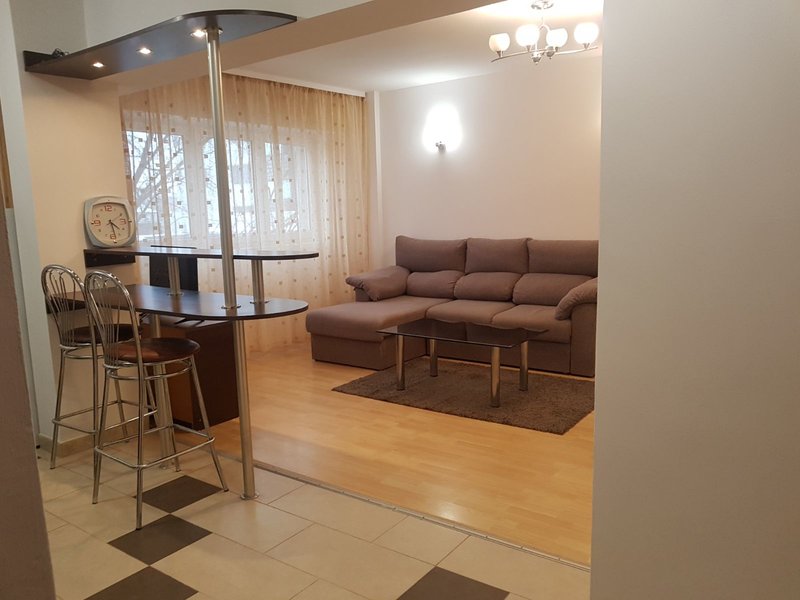 Dorobanti, Stefan cel Mare stradal