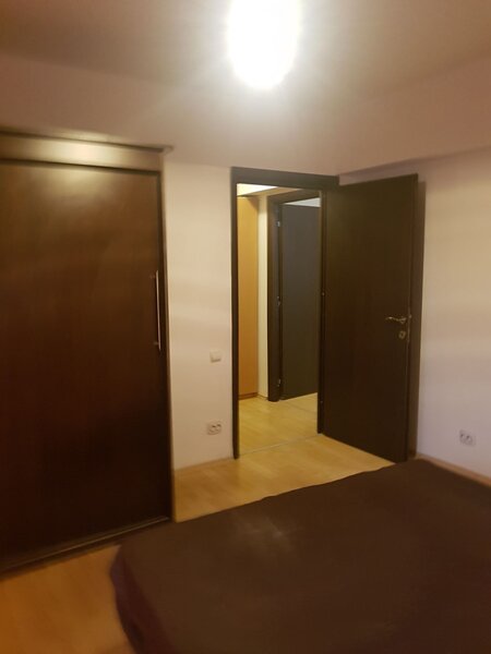 Dorobanti, Stefan cel Mare stradal