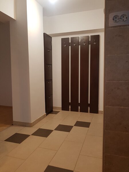 Dorobanti, Stefan cel Mare stradal